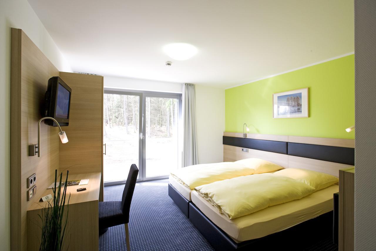 Hotel Und Kongresszentrum Wanderath Baar  Bilik gambar